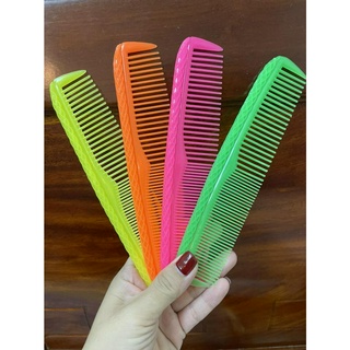 Lược Nhựa Chải Tóc 2 Răng Tiện Dụng (Màu ngẫu nhiên)