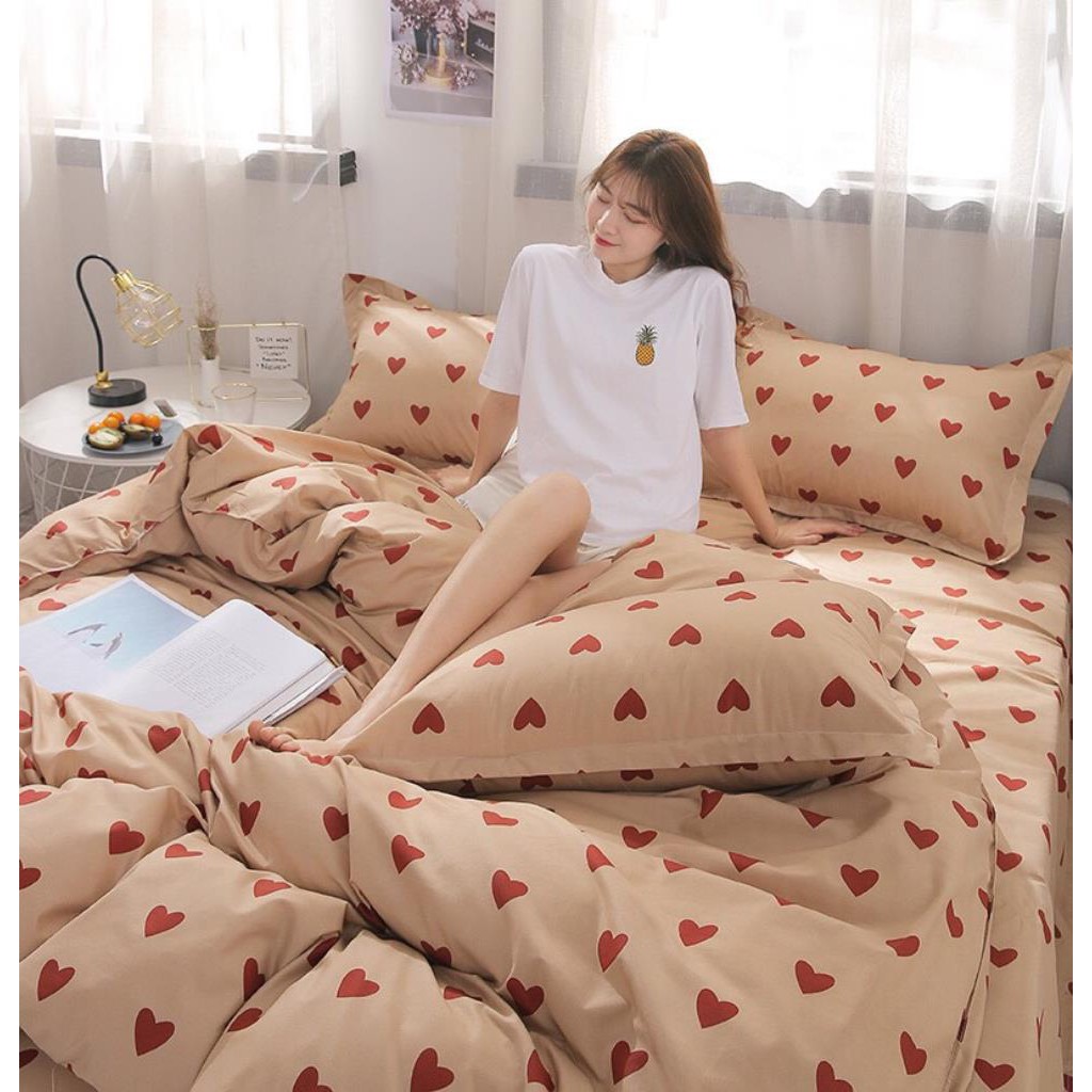 Bộ chăn ga gối drap giường chất cotton poly họa tiết tim hồng đất