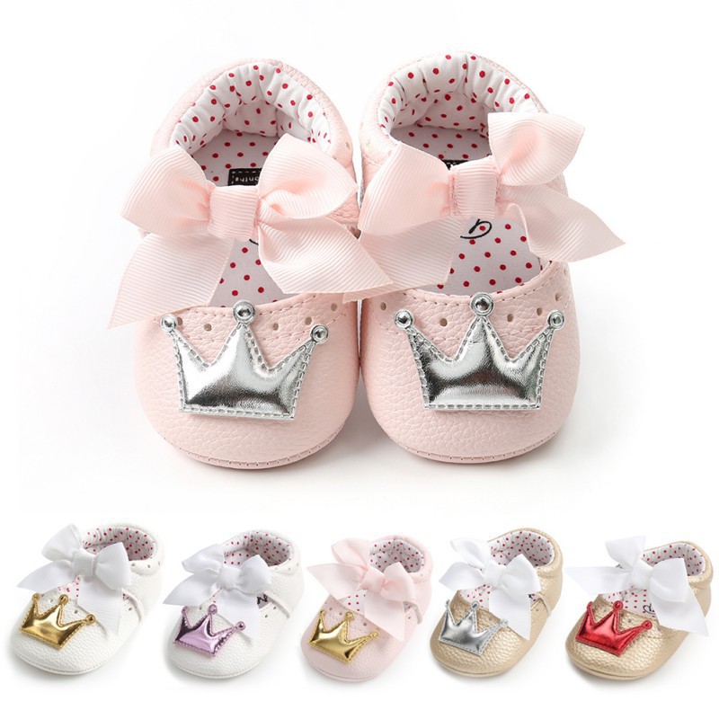 Giày Búp Bê Đế Mềm Chống Trượt Hình Vương Miện Cho Bé Gái