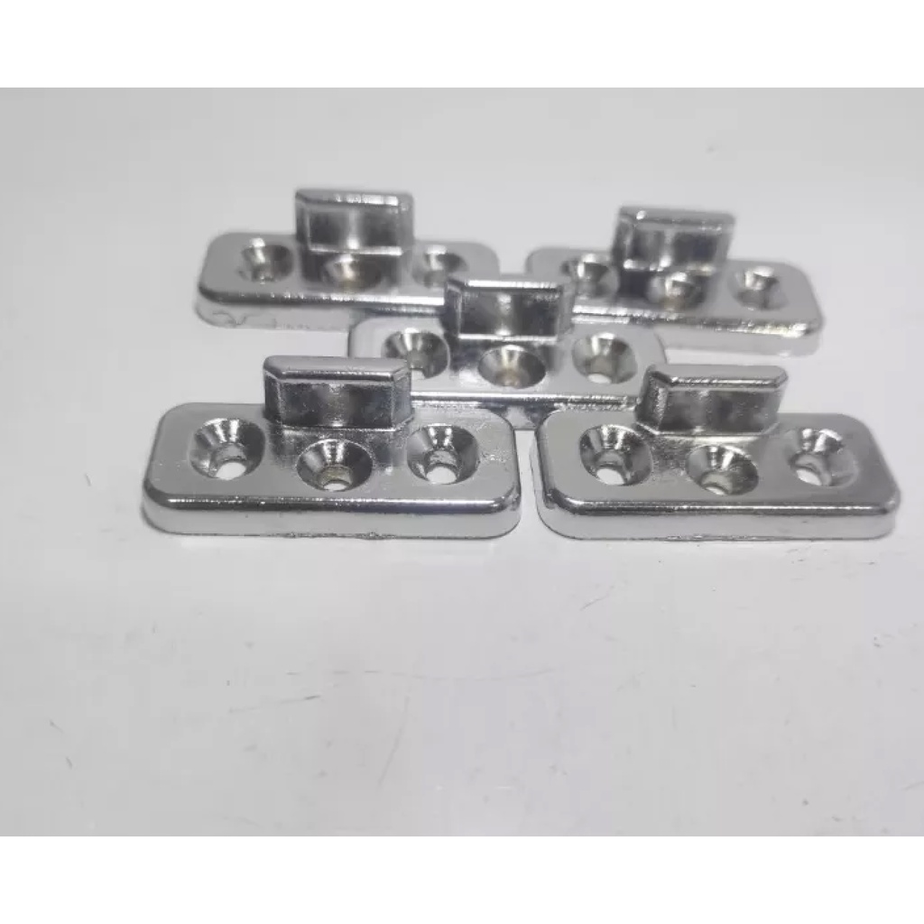 Vấu hãm đa điểm SK32 cửa 1 cánh cửa nhôm Xingfa hệ 55