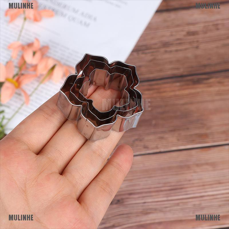 Set 3 Khuôn Cắt Bánh Quy Hình Bông Hoa Độc Đáo Tiện Dụng