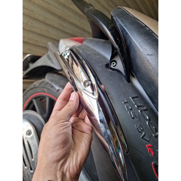 Bộ nẹp yếm sau 2 bên cho liberty 3Vie S chính hãng