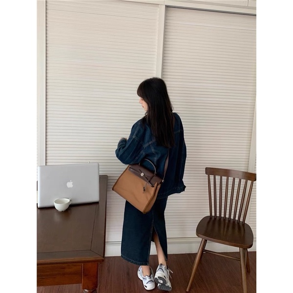 Set áo khoác denim & chân váy dài xanh đậm