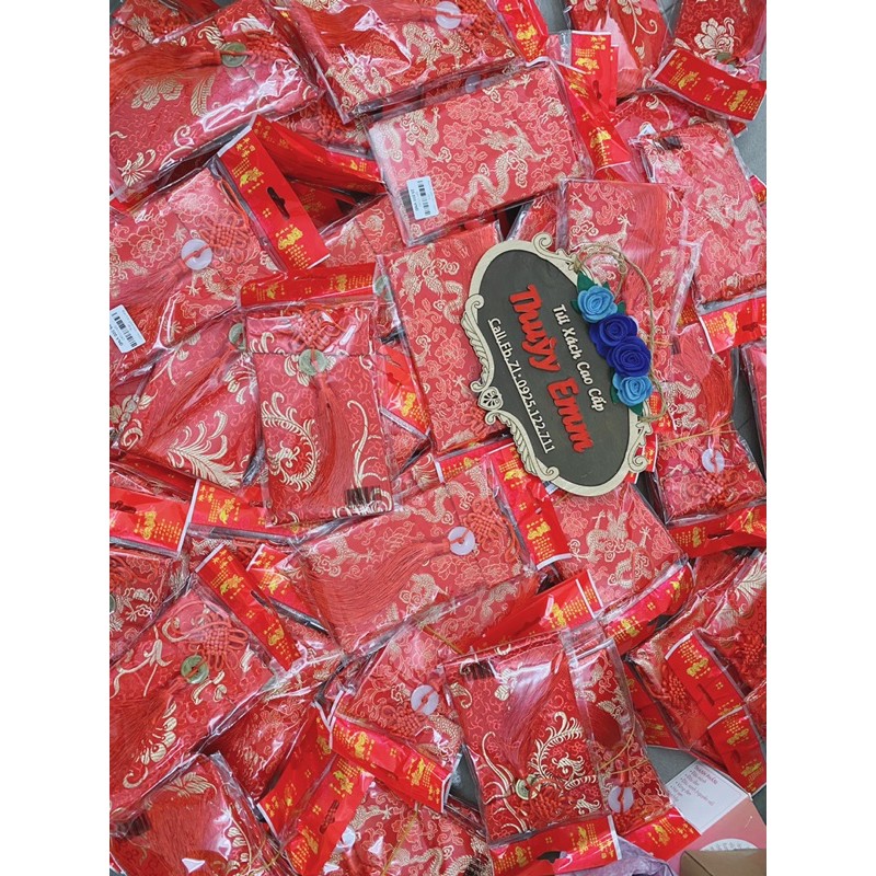 Bao lì xì cưới tết vải gấm đỏ kèm ngọc bội treo | BigBuy360 - bigbuy360.vn