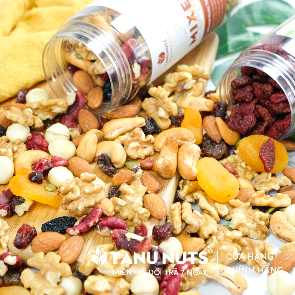 Hạt mix dinh dưỡng granola 8 loại hạt, ngũ cốc bà bầu gồm macca, óc chó, hạnh nhân, điều, bí xanh, nho, việt quất