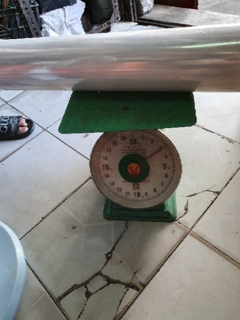 Màng cuốn PE khổ 50cm 1kg8, 3kg3