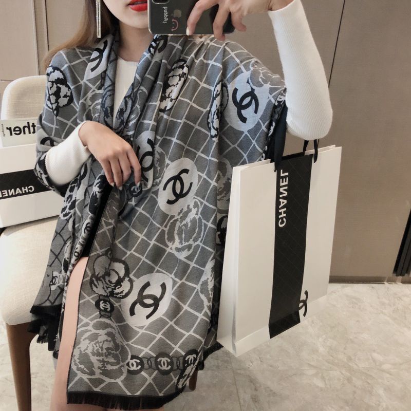 Khăn Choàng Cổ Nữ Gấm Họa Tiết Sang Chảnh