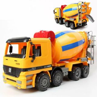 Xe trộn bê tông khổng lồ cho bé