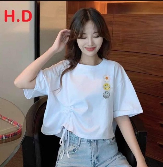 Áo croptop dây rút hoa cúc mặt cười HĐ12