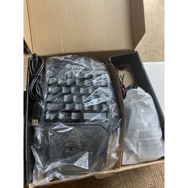 Bàn phím cơ 1 tay Magegee MR-AXE - Blue Switch - Bàn phím cơ chơi game