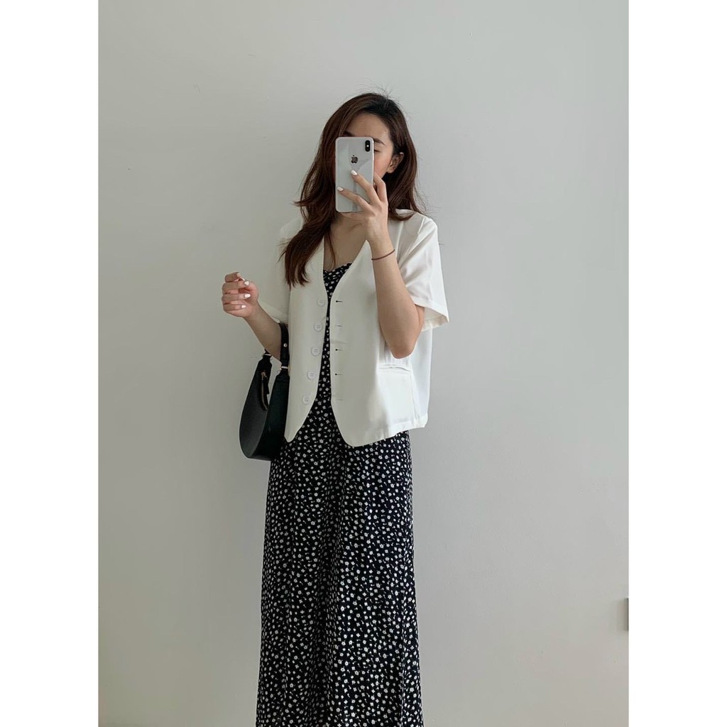 Áo blazer tay ngắn form rộng cá tính | BigBuy360 - bigbuy360.vn