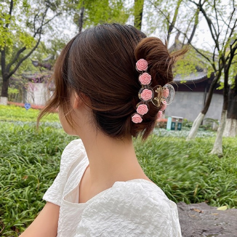 Kẹp tóc nhựa hình bông hoa hồng retro nữ tính ngọt ngào cho nữ kẹp tóc nhựa cỡ lớn sau đầu hình hoa phong cách Hàn Quốc
