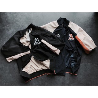 Áo Bomber  Das chữ A