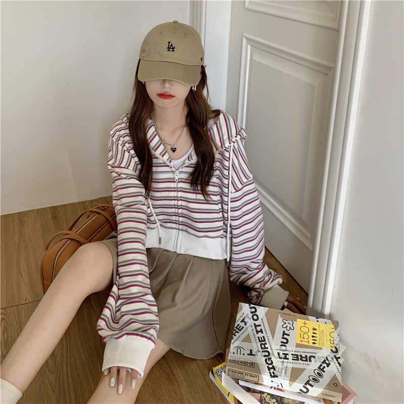 Áo Khoác cardigan Có Nón Dáng Rộng Ngắn Họa Tiết Kẻ Sọc Thời Trang Mùa Thu 2022 Mới