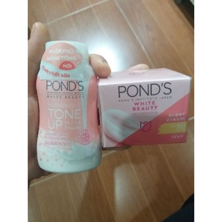 Kem dưỡng da ban ngày và phấn rôm Ponds