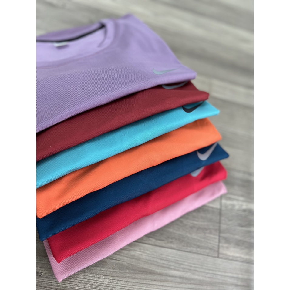 Áo Croptop Tay Dài Tập Gym Yoga Nữ, Vải Thun Lạnh Phối Lưới Lưng - ATD06