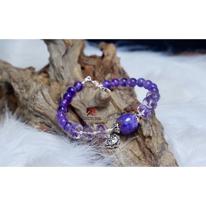 Vòng tay lu thống charm thach anh tím