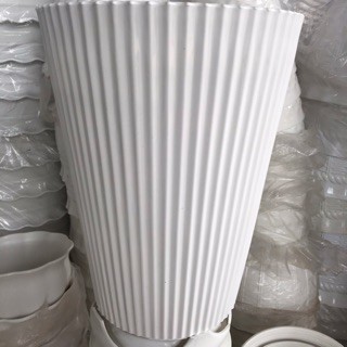 Chậu nhựa sọc gân tròn cao cỡ lớn