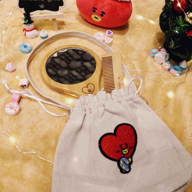 BT21 - Set Gương Lược Tre Tata