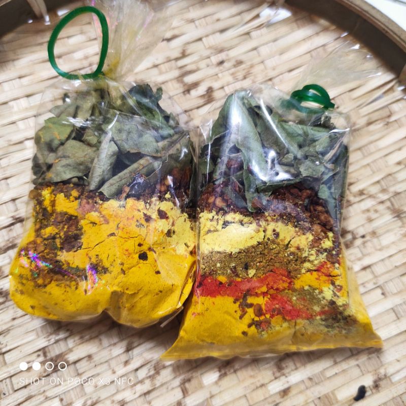 Gói bột cà ri chuẩn vị truyền thống, 100% tự nhiên | BigBuy360 - bigbuy360.vn