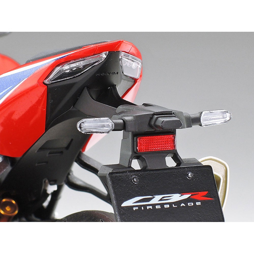 14138 Mô hình Moto 1/12 SCALE Honda CBR1000RR-R FIREBLADE SP  - Gundamchat