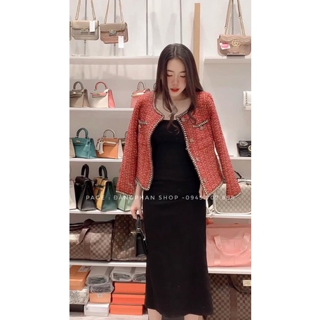 SET ĐẦM ĐEN BODY MIDI + ÁO KHOÁC ĐỎ BỐ