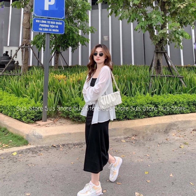 Áo cadigan mỏng đen trắng chất cực đẹp | BigBuy360 - bigbuy360.vn