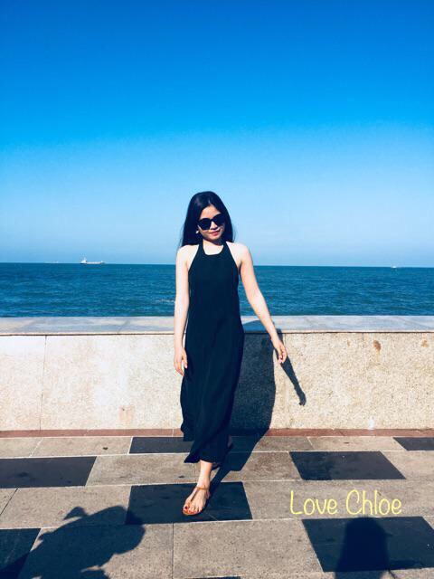 Đầm maxi cổ yếm hở lưng đi biển / Hình feedback của khách hàng | BigBuy360 - bigbuy360.vn