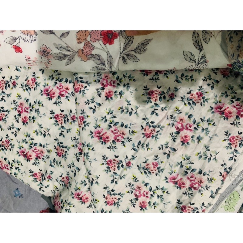 set vai c Phạm hằng