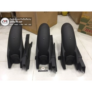 Sỉ dè chắn bùn Cacter trong WINNER X