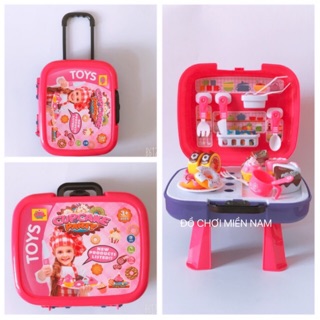 Đồ chơi vali kéo kết hợp kệ 40cm bánh ngọt, thức ăn nhanh, nấu ăn, bàn bếp dành cho bé 