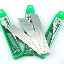 1 hộp Lưỡi dao rọc giấy Berrylion