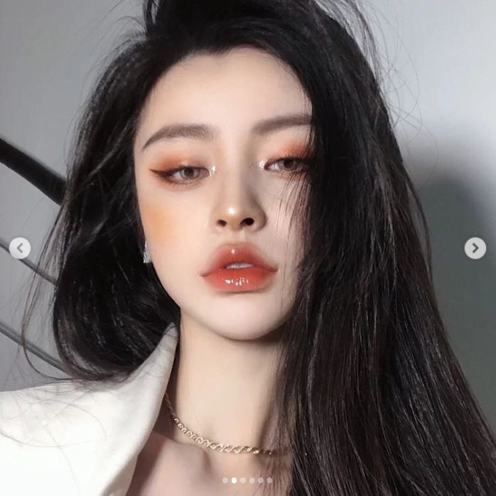 Kẻ mắt GOGO TALES SLENDER BECKONING EYELINER chống nước sắc nét siêu mảnh