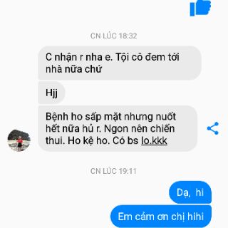Cơm chiên mắm hành lắc khô gà