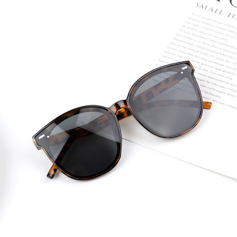 Kính Mát Chống Tia Uv Cho Bé