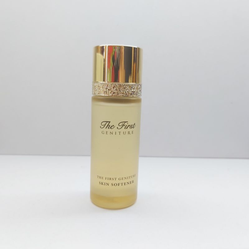 Cặp Toner và sữa dưỡng tái sinh trẻ hóa làn da Ohui The First 20ml