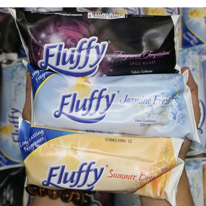 Nước xả vải đậm đặc Fluffy 250ml.