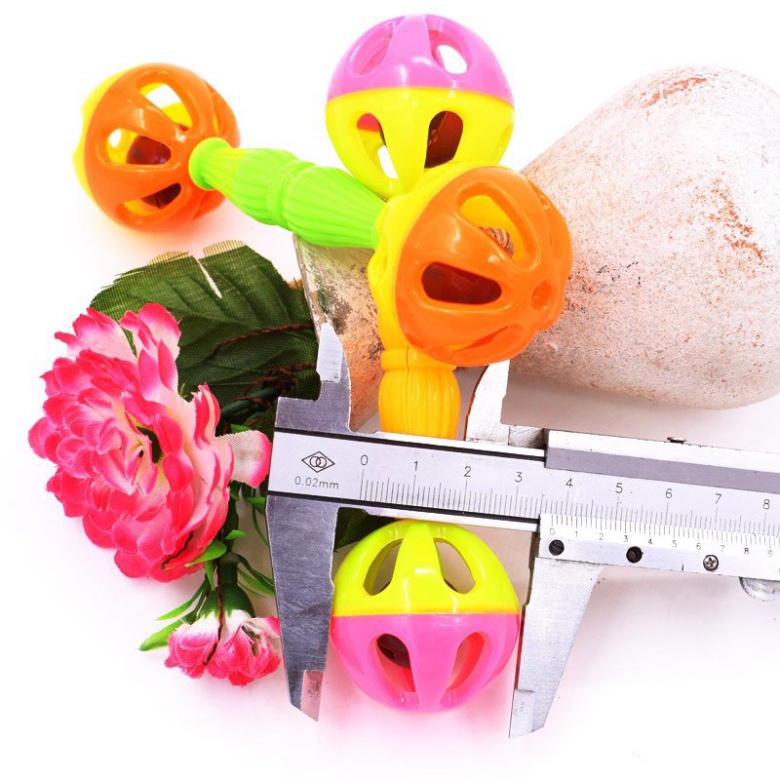 Lục lạc cho bé, xúc xắc , súc sắc 2 đầu tròn , xức xắc gấu 5 chuông kêu leng keng cho bé đồ chơi cho bé A Lá Kids