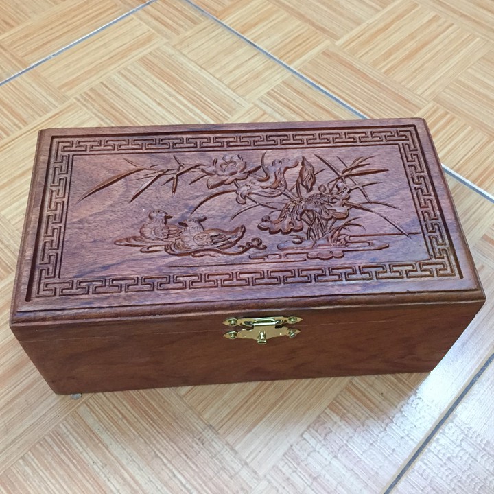 Hộp đựng trang sức gỗ hương trạm khắc hoa văn MÃ ĐÁO THÀNH CÔNG