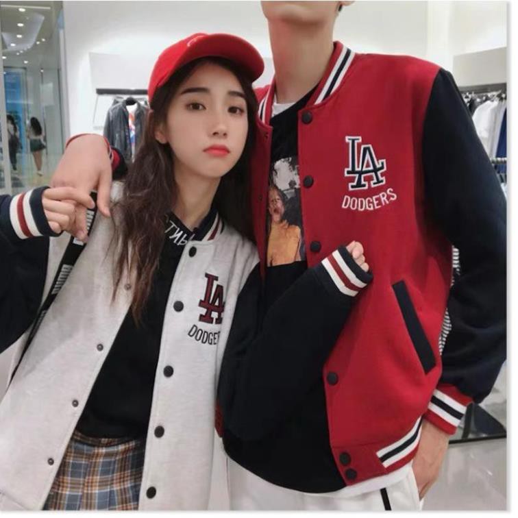 ÁO KHOÁC HOODIE NAM NỮ CẶP ĐÔI THỜI TRANG BÓNG CHÀY ĐỈNH CAO CỦA THỜI TRANG KIM GIA