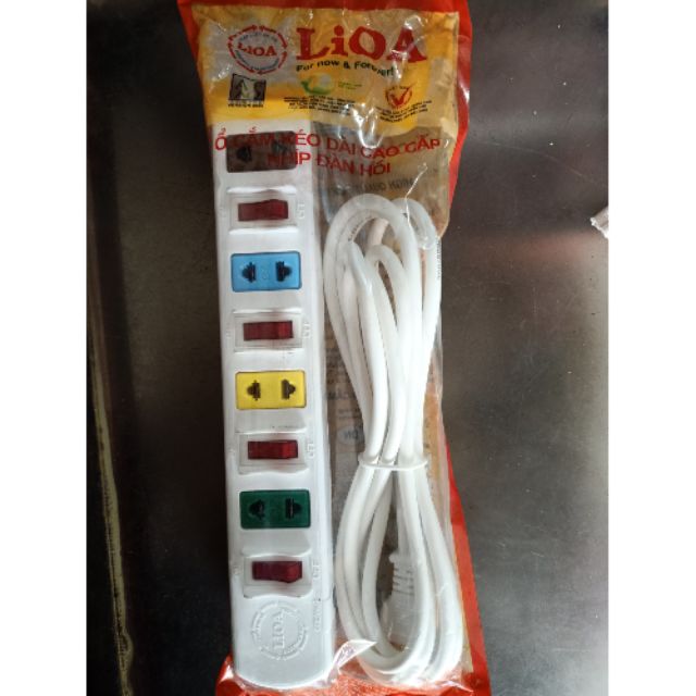 Ổ CẮM LIOA TRẮNG 4SOF3W (4 LỖ 2 Ổ - DÂY 3M)