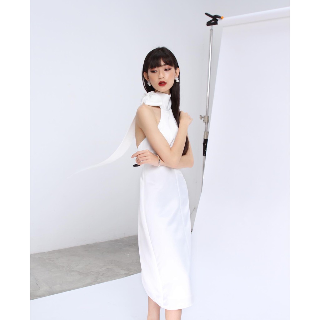 [ Hàng thiết kế ] Đầm cổ yếm hở lưng - Ivory Dress