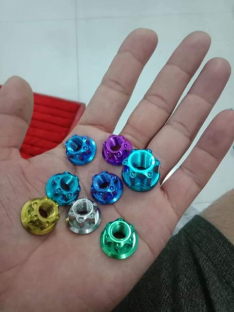 Con tán 12li titanium GR5