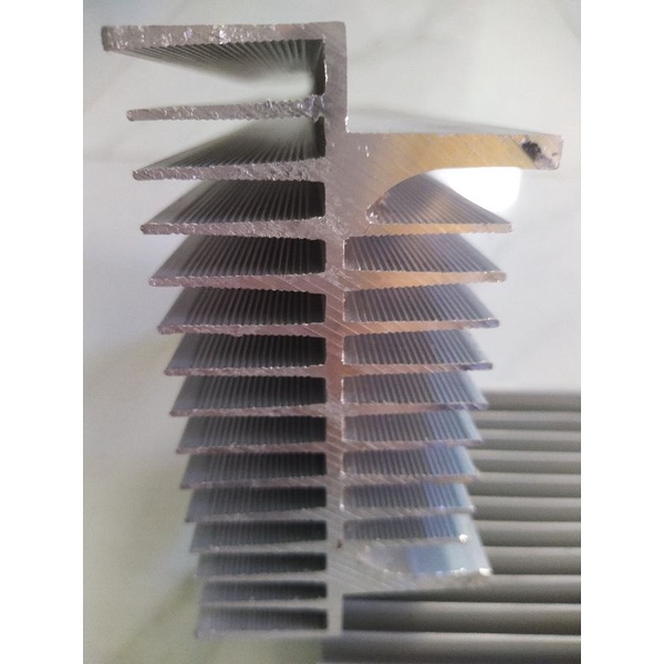 NHÔM TẢN NHIỆT 3U 22CM..
