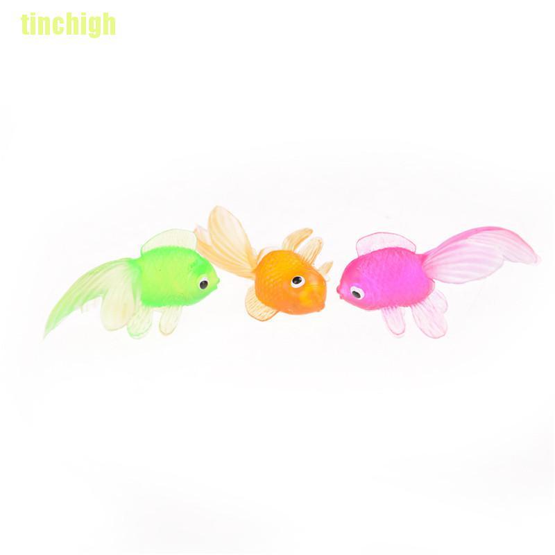 Bộ 20 Con Cá Giả Bằng Cao Su Mềm Dùng Trang Trí