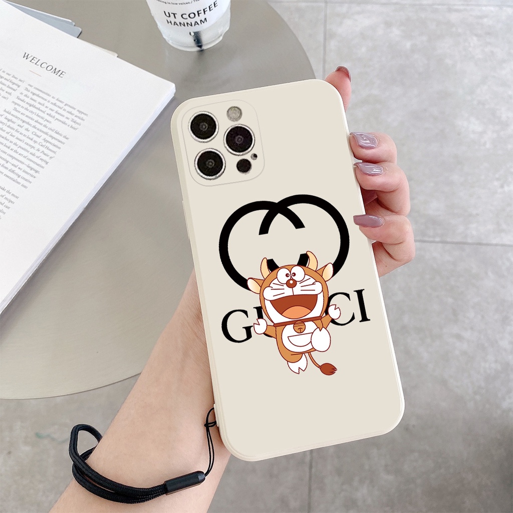 Ốp lưng iphone hàng hiệu Gucci in hình Doremon 6/6s/6plus/6splus/7plus/8plus/x/xsmax/11/11promax/12/12promax/13/13promax