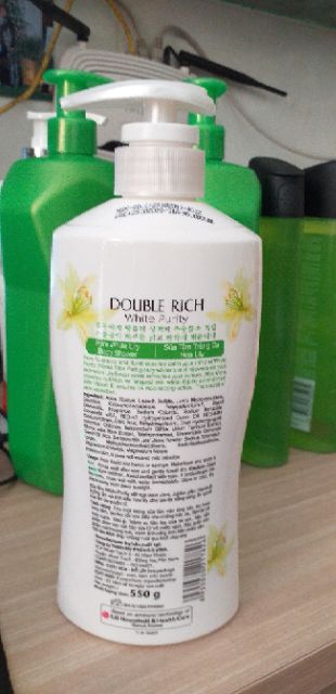 Sữa Tắm Double Rich 550g