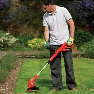530w máy cắt cỏ cầm tay black and decker gl5530