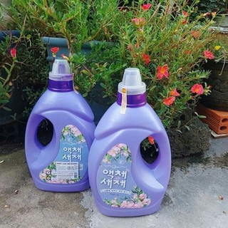 Nước giặt xả blu Hàn Quốc