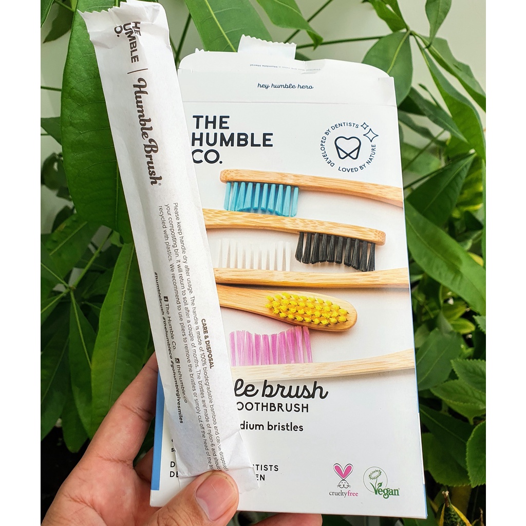 Combo 5 Bàn chải tre, 5 màu sắc, độ mềm trung bình The Humble Medium Birstles/ Thụy Điển